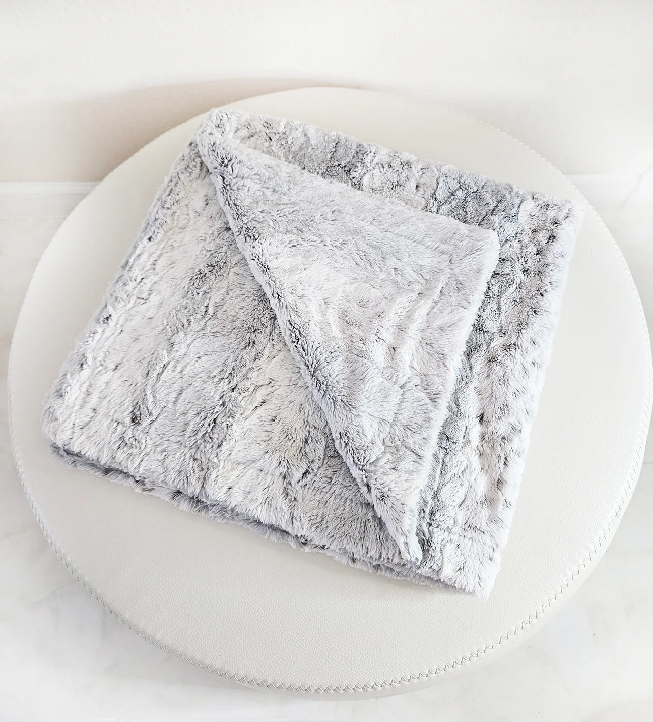 Grey Snow Leopard 60 X 72 Minky Faux Fur Blanket
