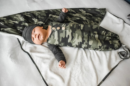 Camouflage Plush Swaddle